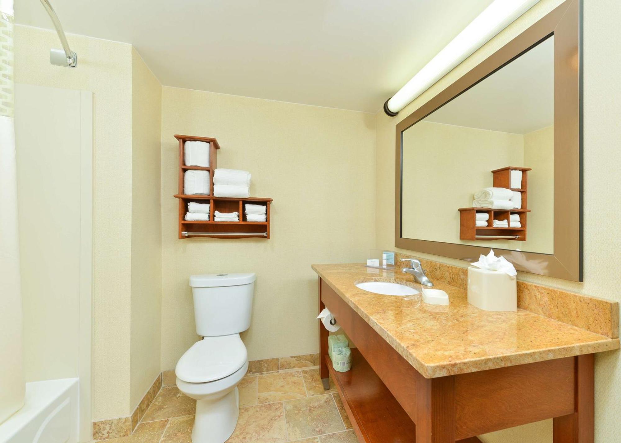 Hampton Inn Chicago-Carol Stream Екстериор снимка