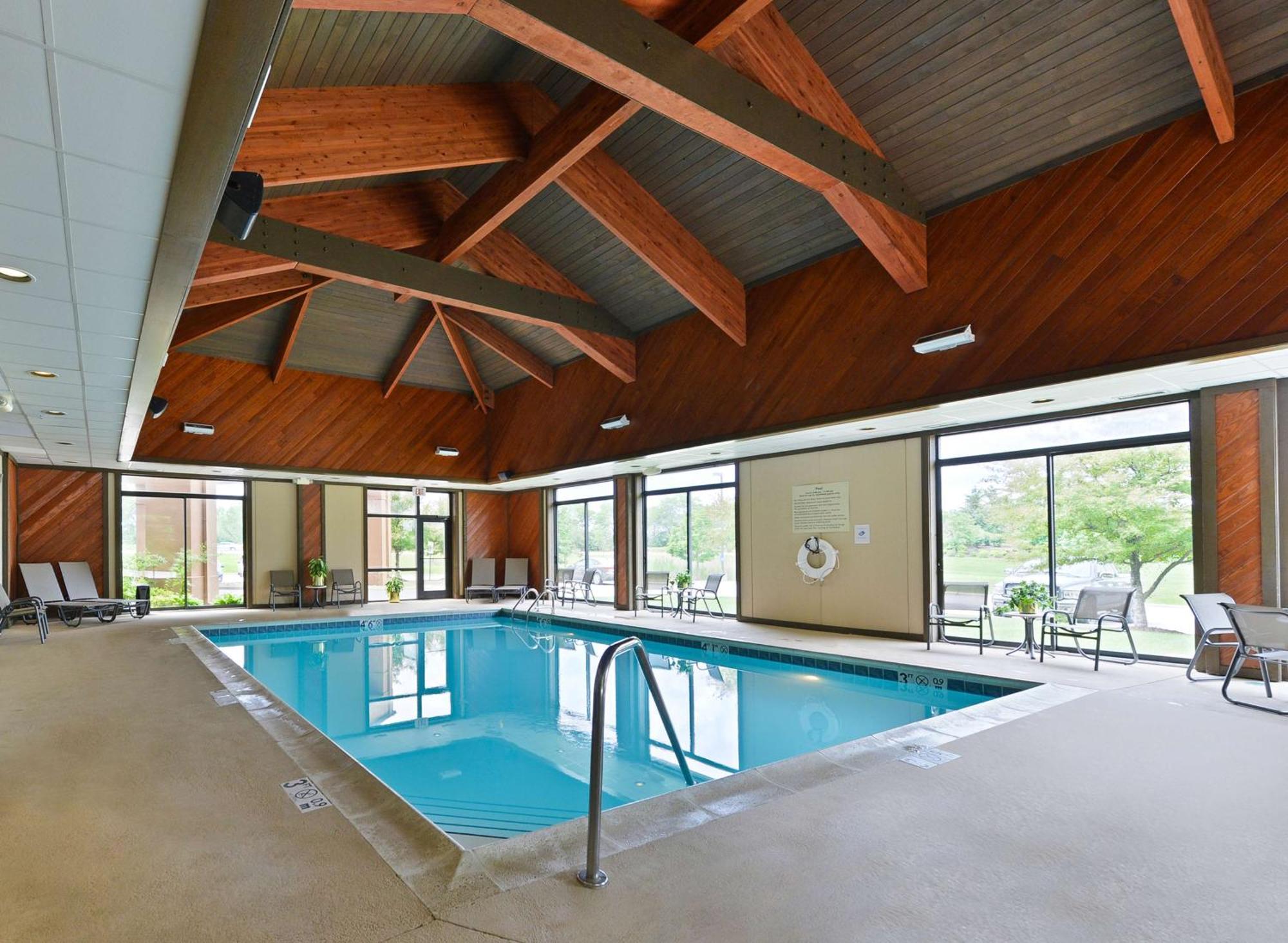 Hampton Inn Chicago-Carol Stream Екстериор снимка