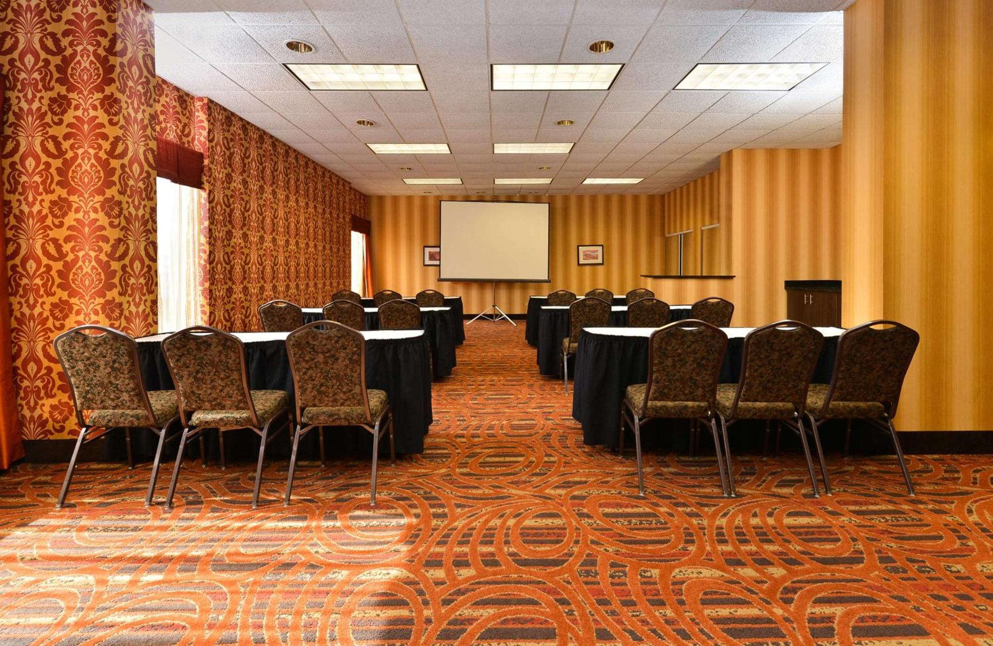 Hampton Inn Chicago-Carol Stream Екстериор снимка